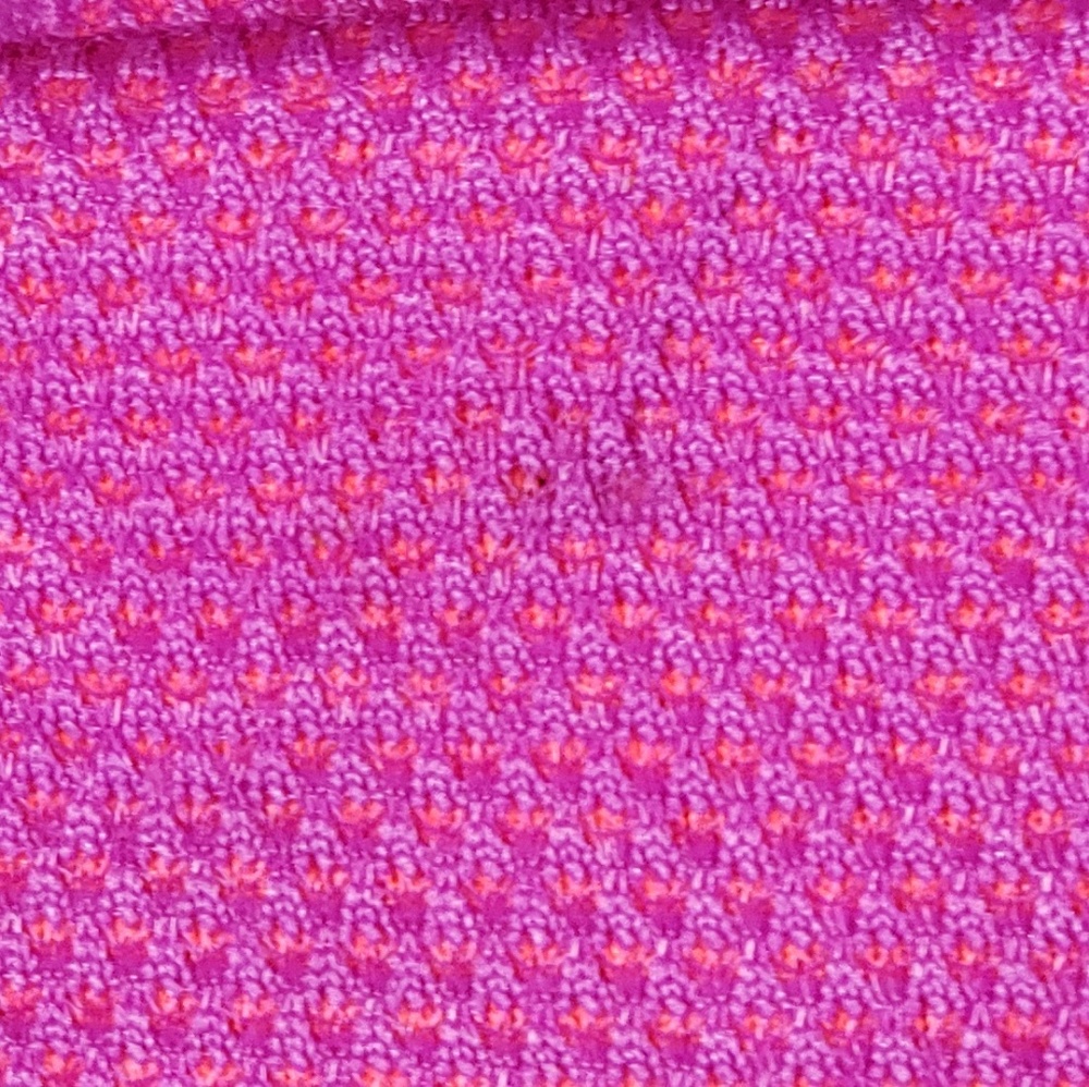 NIKE Kids Bright Crimson Pom Beanie Size 7/16 - Picture 5 of 6